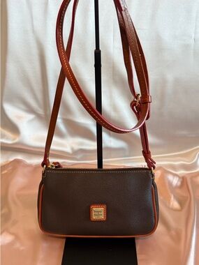 Dooney & Bourke Black/Brown Pebble Grain Leather Lexi Crossbody Bag